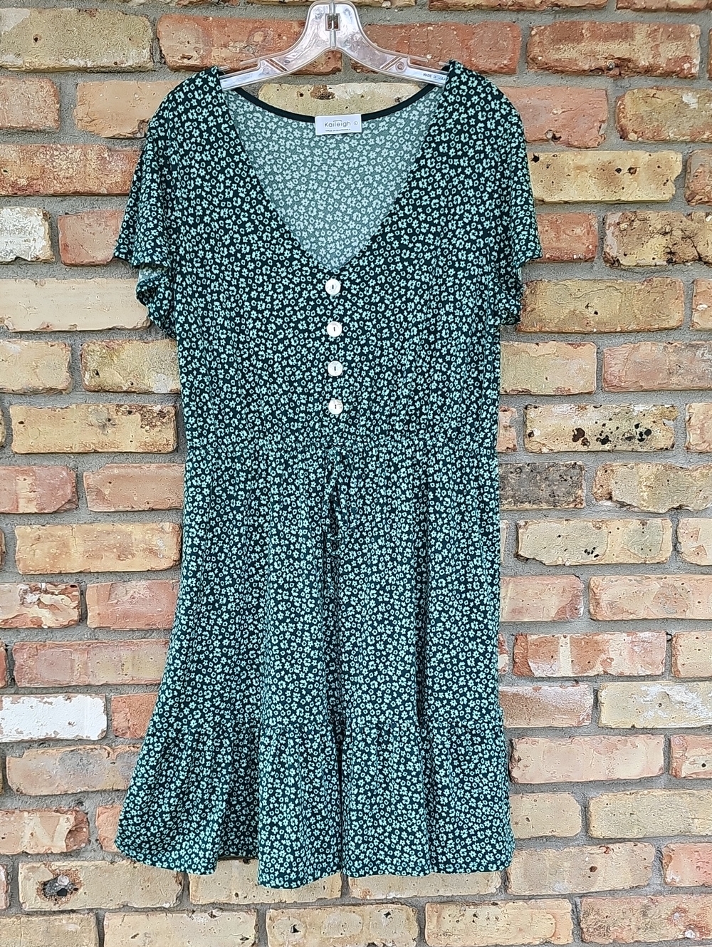 Kaileigh Ditsy Floral Green Knee Length Dress